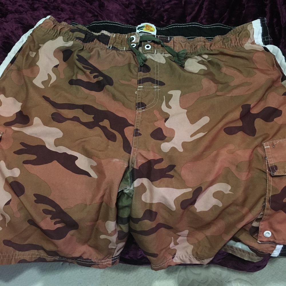 Bass Pro Shops brown camo swim trunks